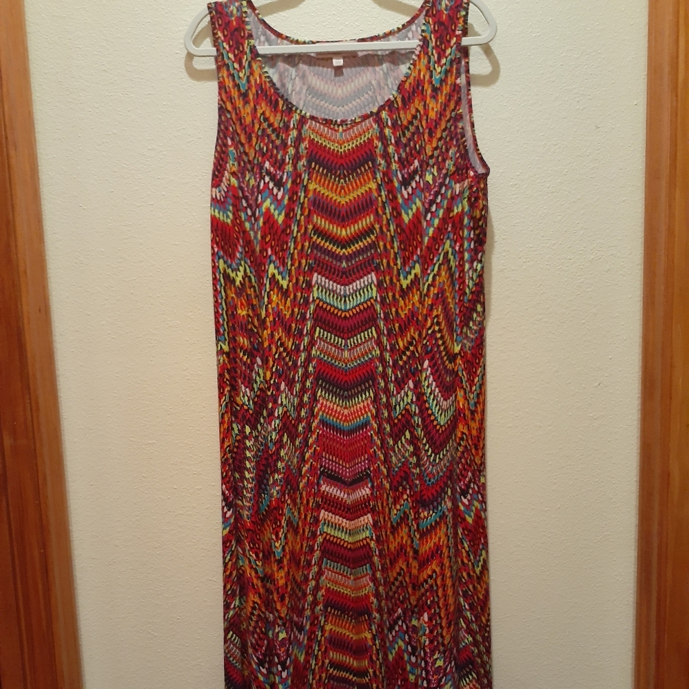 Colorful Dress - Picture 4 of 6